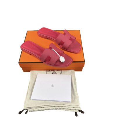 Hermes Oran flat sandals pink leather