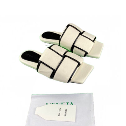 Bottega Veneta Flat Sandals White Intrecciato Leather Size 40
