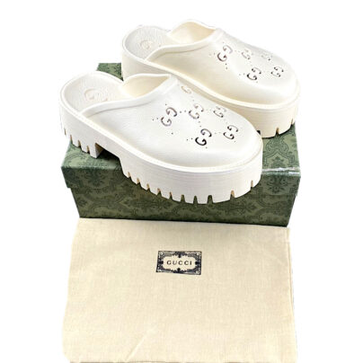 Gucci Womens Beige Perforated Platform GG Rubber Sandals with Box