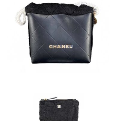 Chanel 22 Small Hobo Bag Black Leather and Shearling Fur GHW