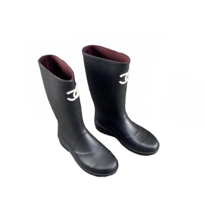 Chanel CC Rubber Rain Boots in Black Size 39.5