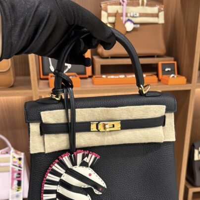 Brand New Hermes Kelly 25 Black Togo Leather Gold Hardware