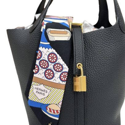 Hermes Picotin 18 Black Clemence leather Gold Hardware