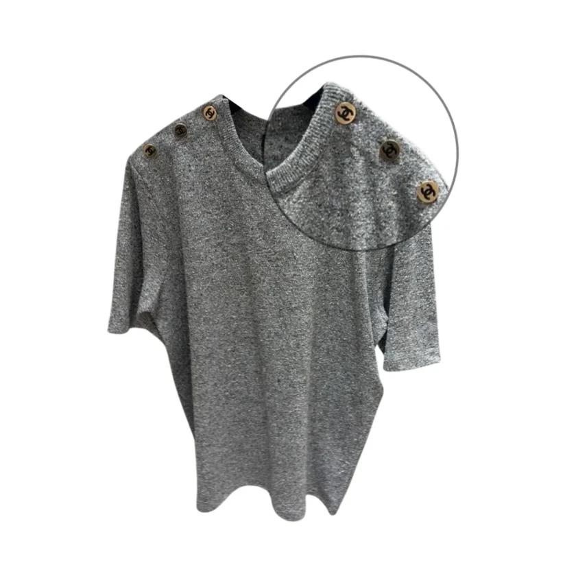 Chanel Short sleeved grey knit top detail