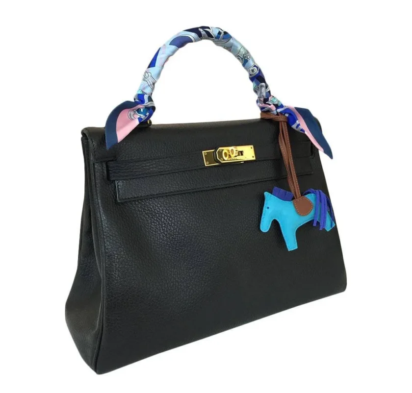 Hermès Kelly 32 Retourne Black Ardennes leather Gold hardware right side
