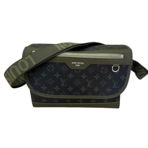 Louis Vuitton Courrier Messenger bag Khaki Green Monogram Eclipse canvas