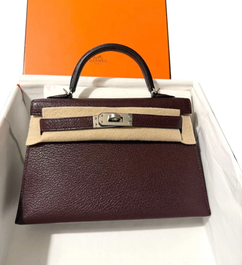New Authentic Hermès Kelly 20 Mini Sellier Rouge Chevre Palladium hardware