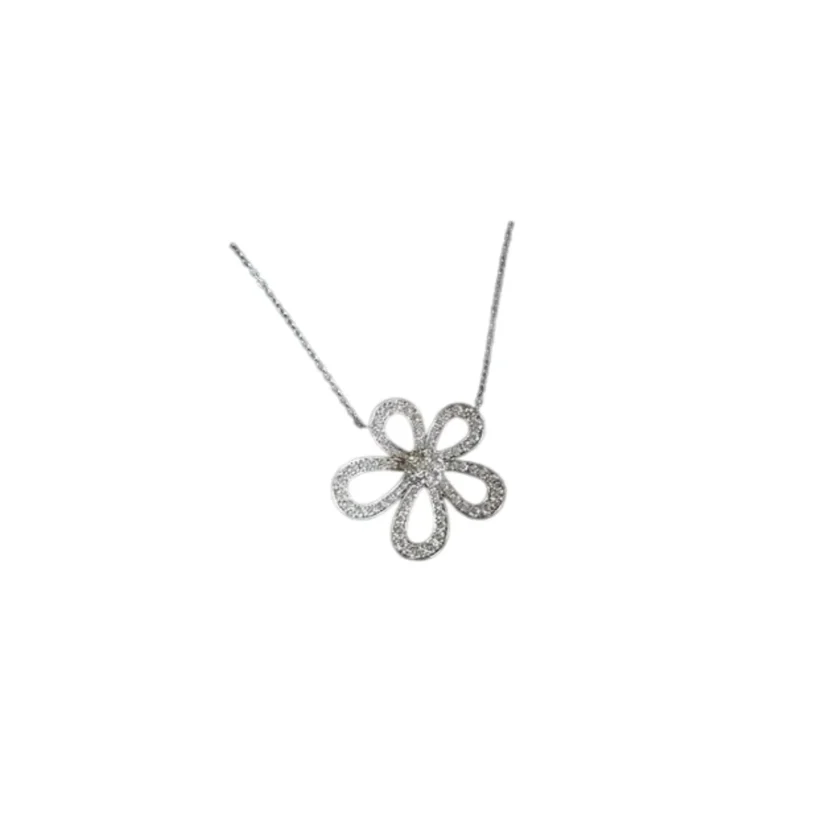Van Cleef & Arpels Flowerlace Diamonds 18k White Gold Pendant Necklace