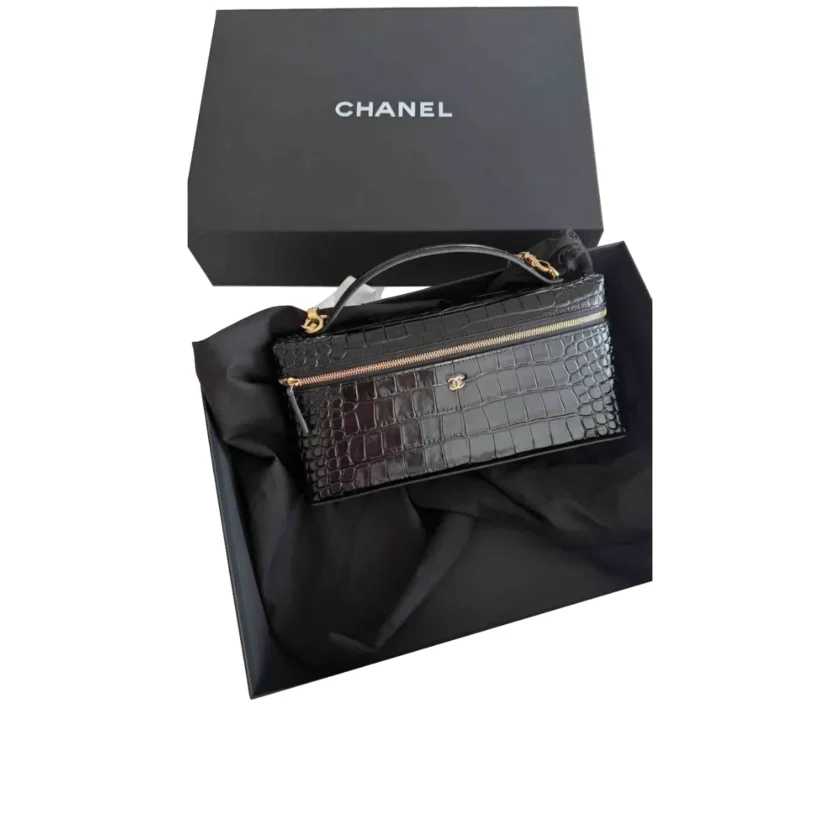 2026 Chanel Crocodile Embossed Black Leather Vanity Bag with chain