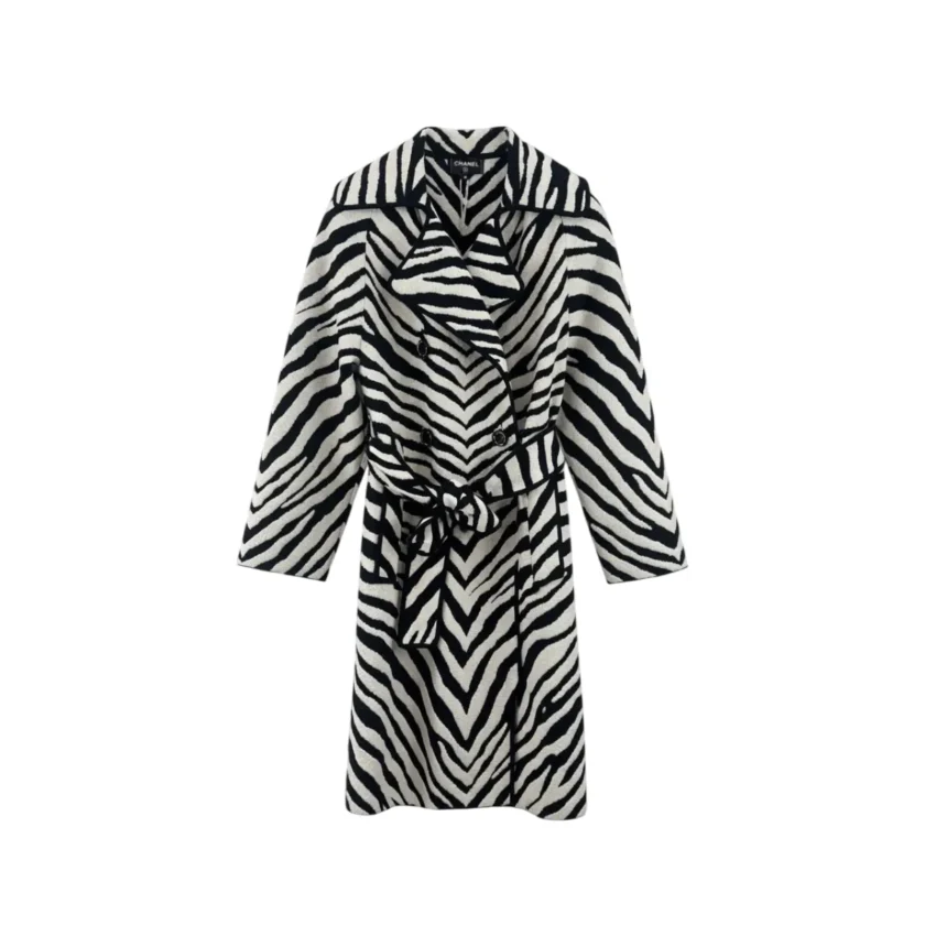 Chanel Black And White Zebra Coat 2026:27 Collection