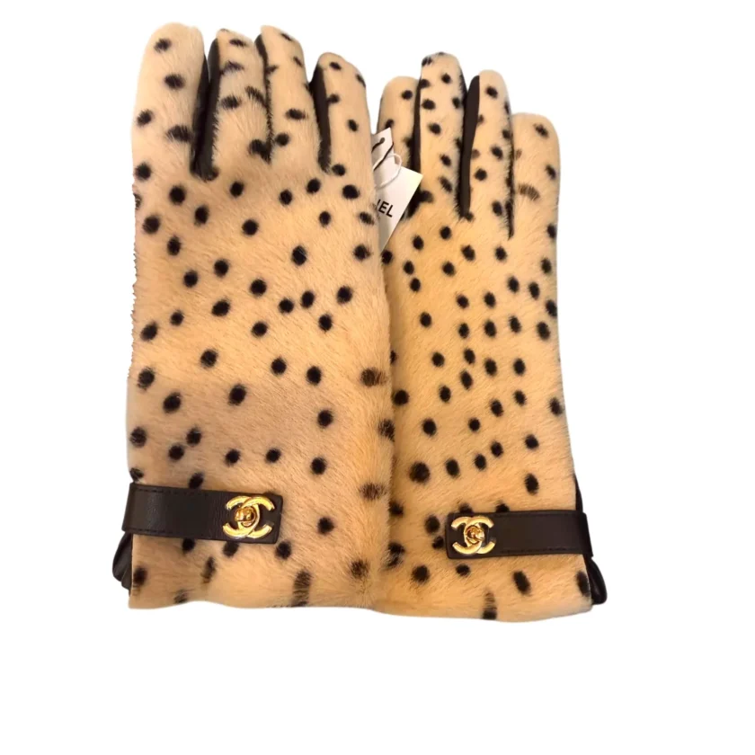 Chanel Pony Hair Cheetah Print Gloves Metiers D'art 2026