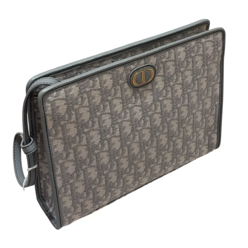 Christian Dior 30 Montaigne Dea Gray Monogram CD Pouch