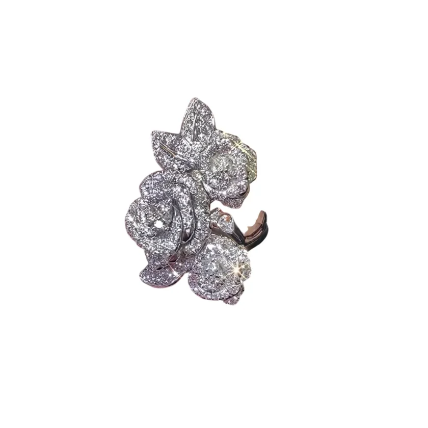 Dior Rose Bagatelle Diamond 18k White Gold Ring 2 Flower Motifs