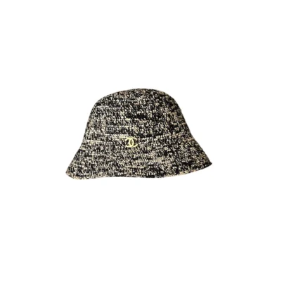 Chanel Cloche Hat Beige Raffia 2026 Metiers D'Art