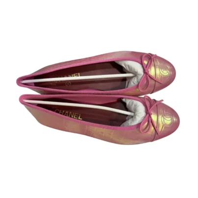 Chanel Iridescent Pink Croc Embossed Ballet Flats Size 38 FR