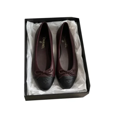 New Chanel Lambskin Cap Toe CC Ballerina Flats Burgundy Black 39 FR